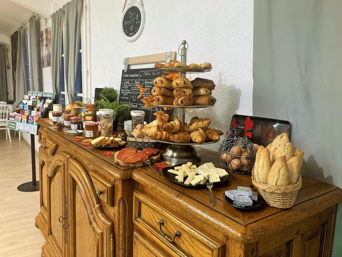 Chateau Marith - Etablissement Climatise Avec Piscine Hotel Clairac  Bagian luar foto
