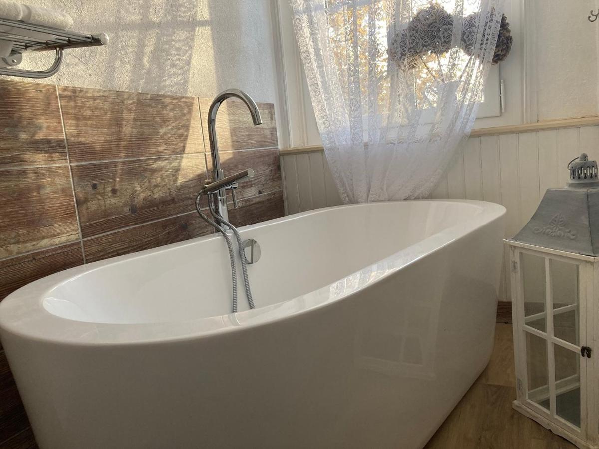 Chateau Marith - Etablissement Climatise Avec Piscine Hotel Clairac  Bagian luar foto