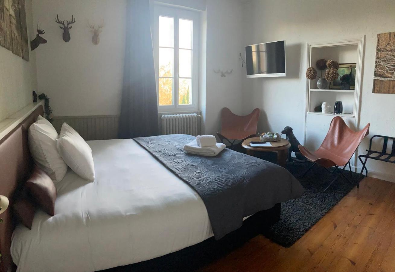 Chateau Marith - Etablissement Climatise Avec Piscine Hotel Clairac  Ruang foto