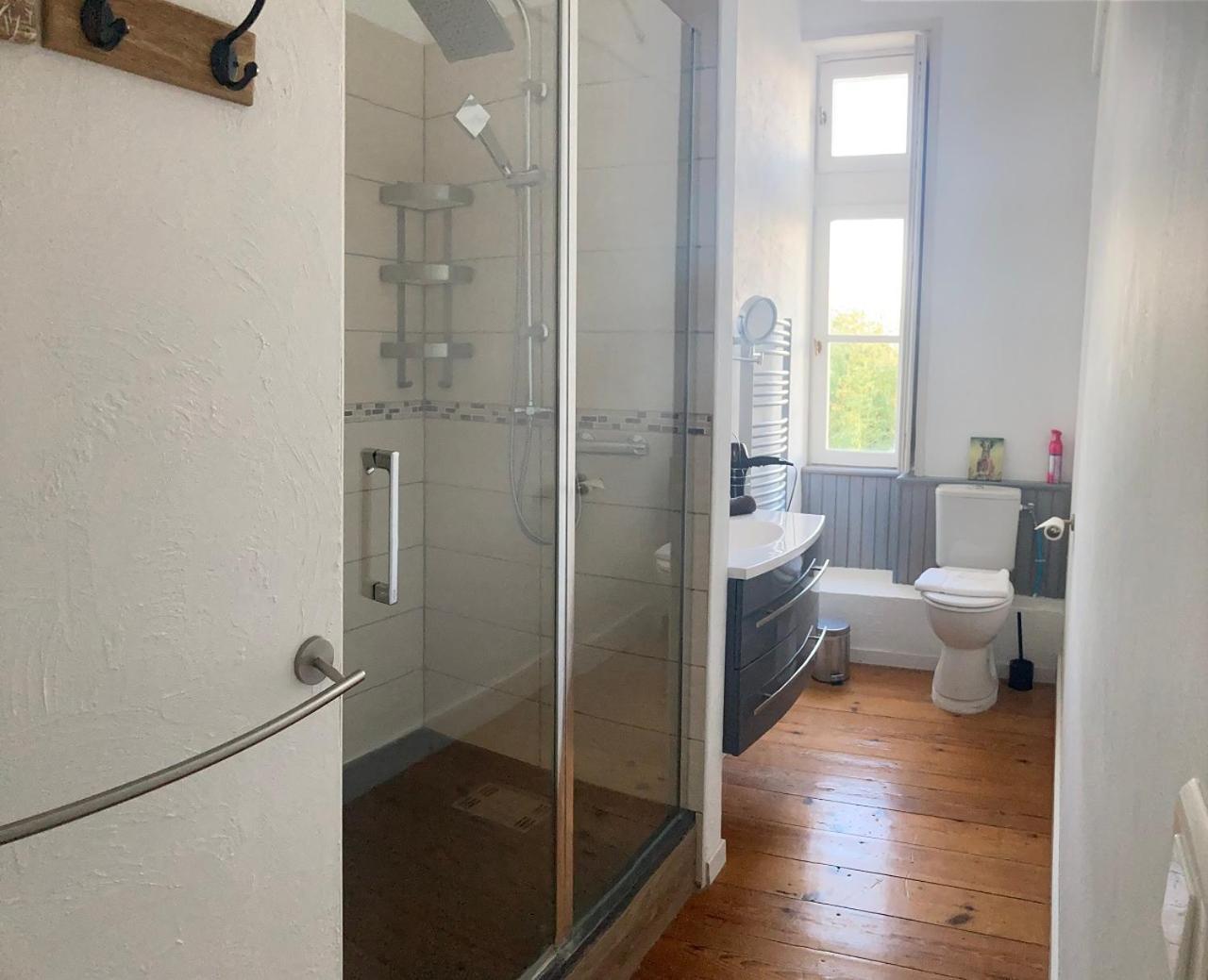 Chateau Marith - Etablissement Climatise Avec Piscine Hotel Clairac  Ruang foto
